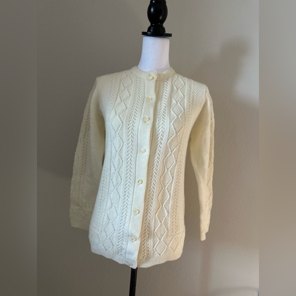 Sherry Gale woman’s vintage button down sweater